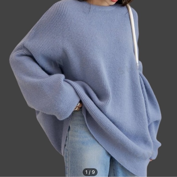 Oversize Sweater - Picture 3 of 5